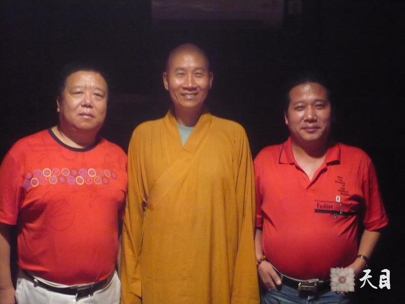 20100909圣观法师和曹思源光远王学会季风相聚北京