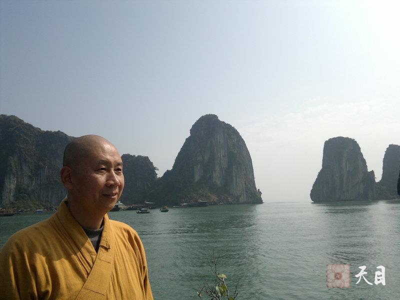 20110204-10圣观法师应果愿居士的供养在越南云游（一）