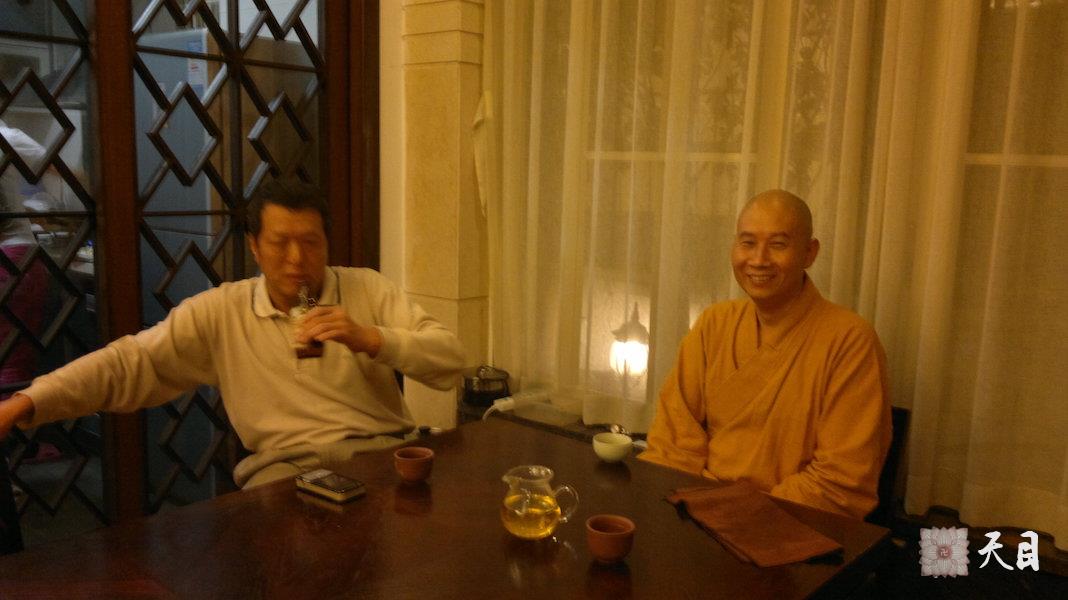 20111113圣观法师和赵二军等信众相聚在广州绿茵岛精舍