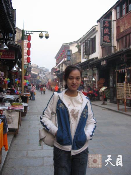 20080108果实（出家前的果实法师）居士在广西阳朔