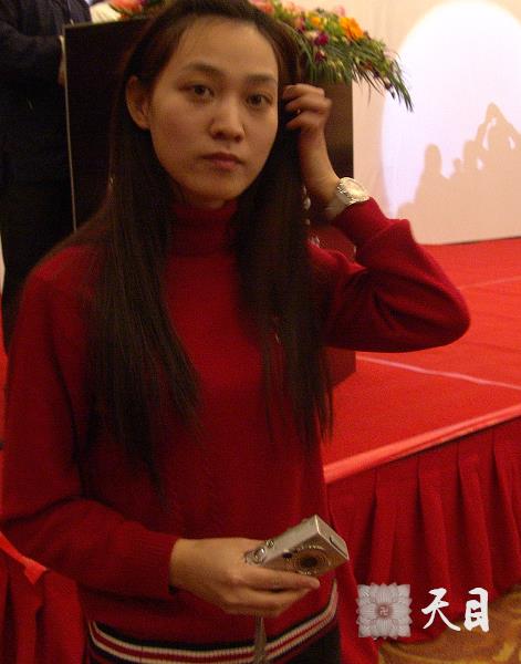 20080117果实（出家前的果实法师）居士在北京参加《禅林》电子杂志发布会