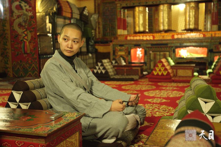 20090311果实法师北京露雨轩《中国新闻周刊》采访