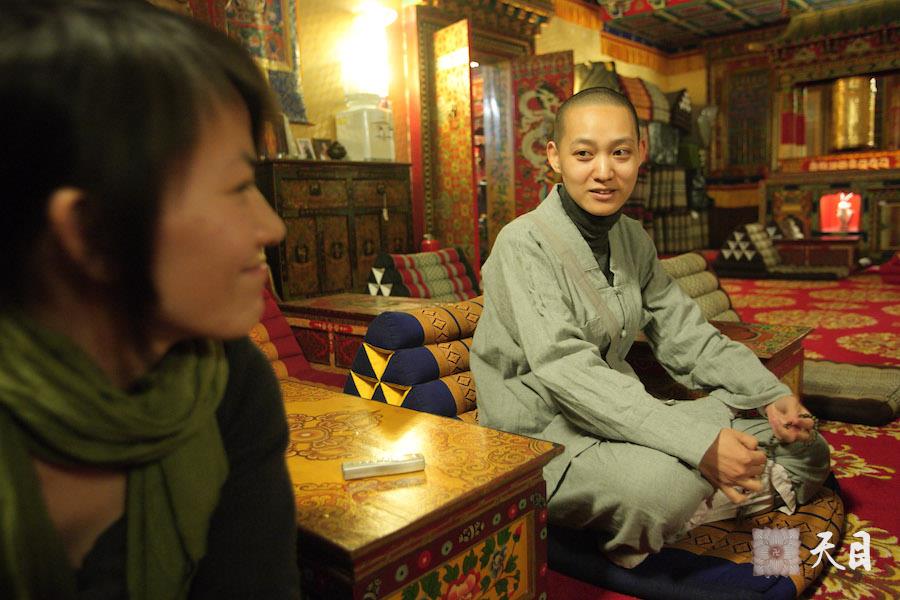 20090311果实法师北京露雨轩《中国新闻周刊》采访