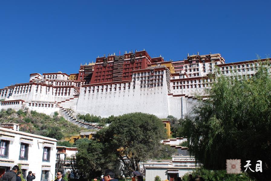 20120905果实法师在西藏拉萨瞻仰布达拉宫2