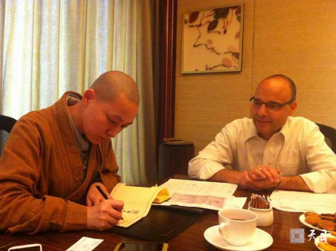 20140613果实法师在广州香格里拉双语给包德宝讲佛法