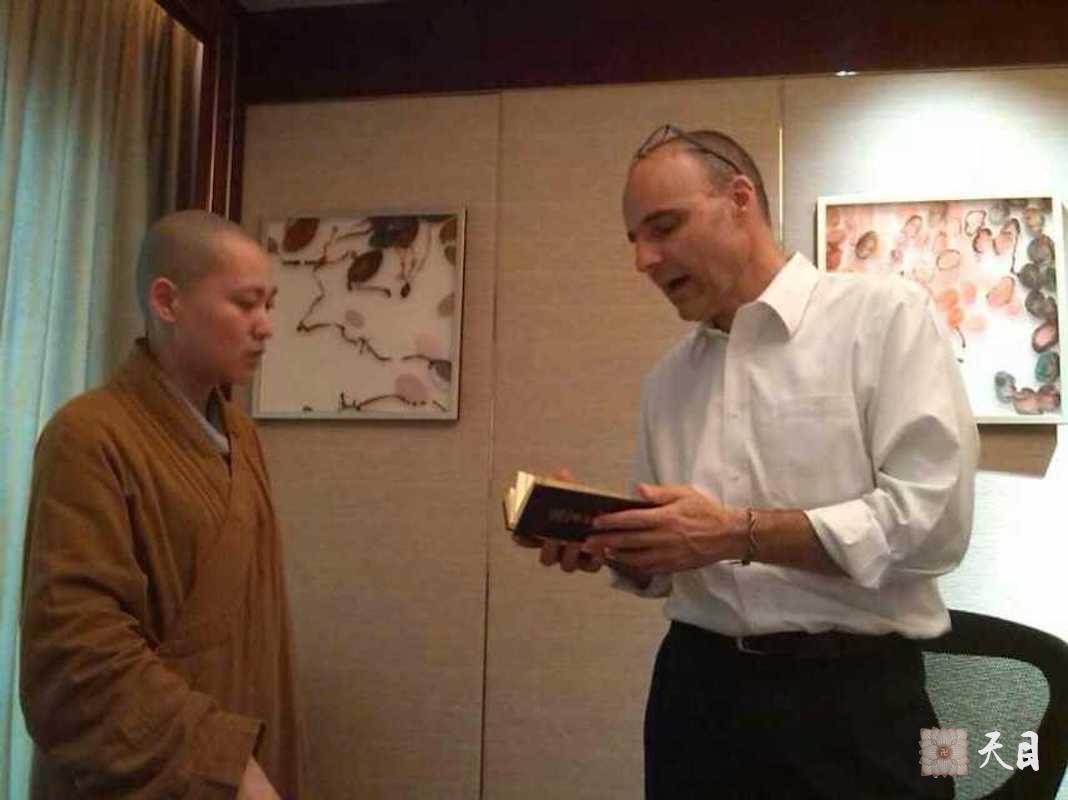 20140613果实法师在广州香格里拉双语给包德宝讲佛法