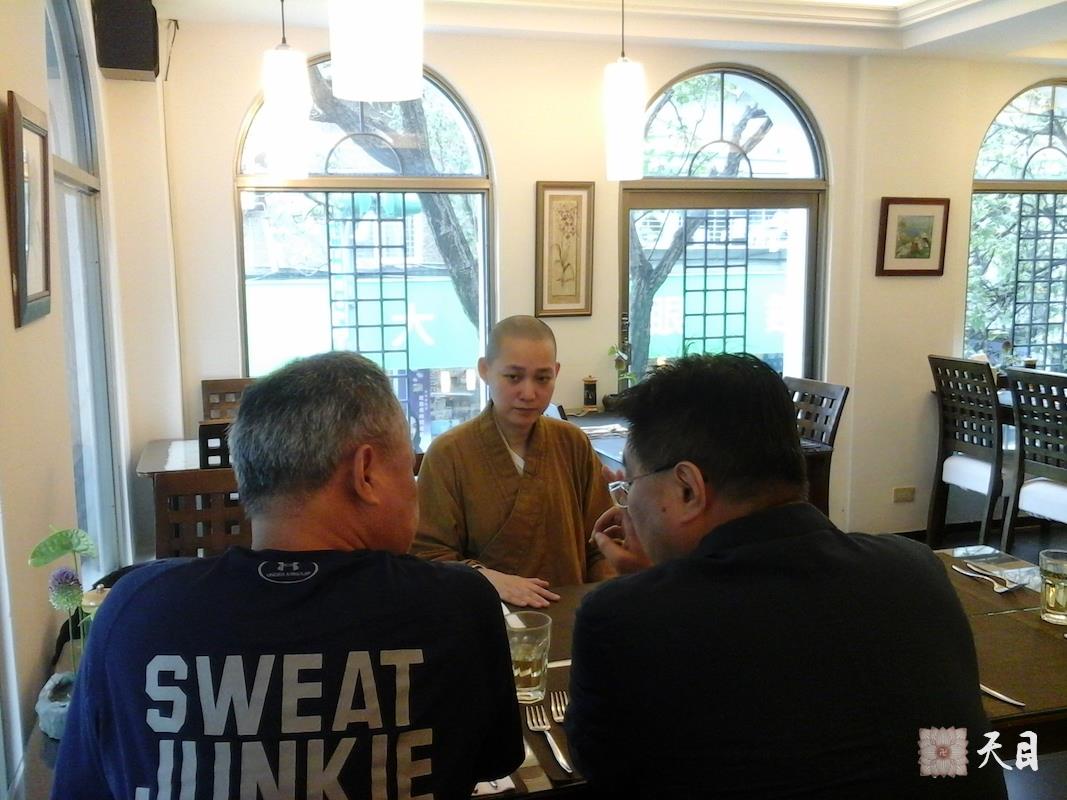 20140722果实法师在台北香积厨素食馆应供