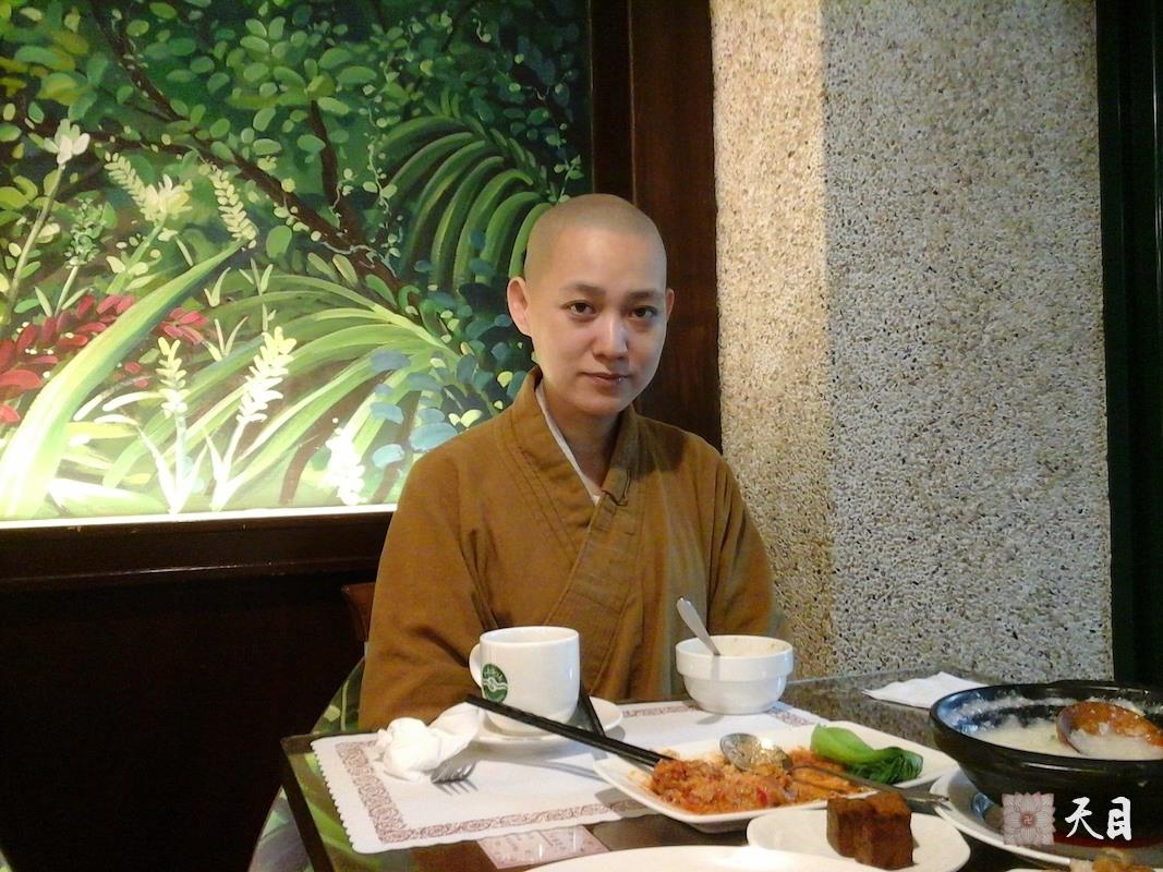 20140723-24果实法师应邱玉琦供养台北卡帛素食馆