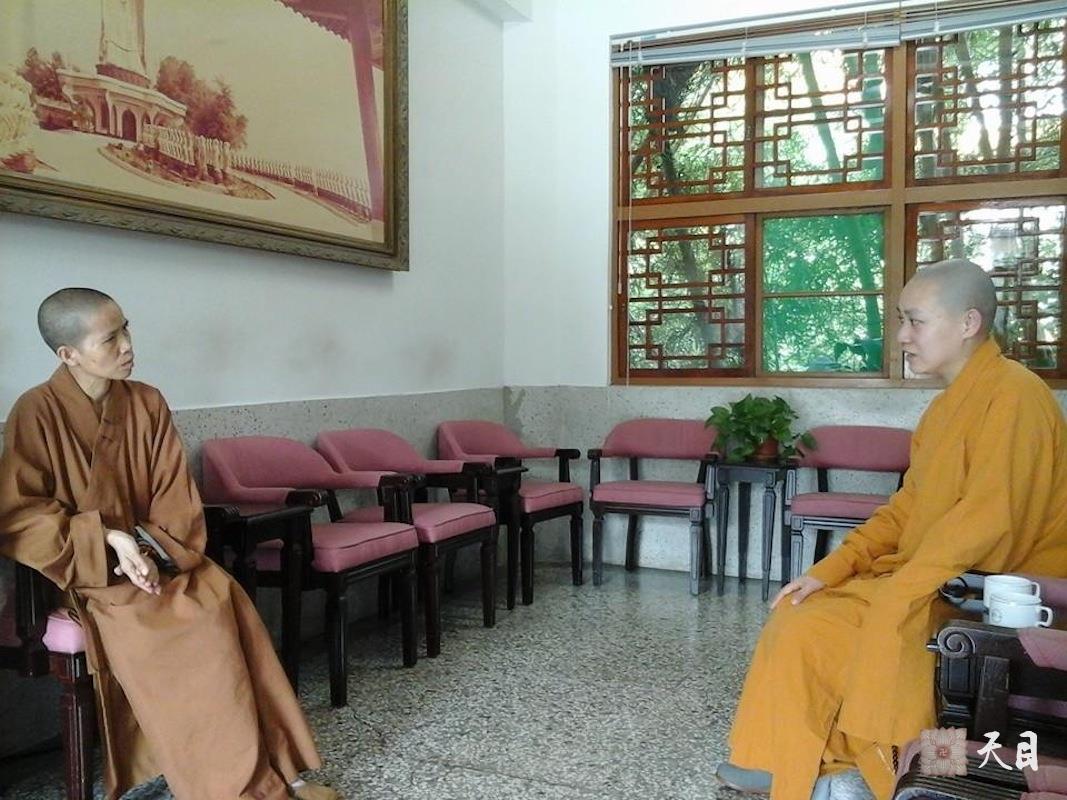 20140726果实法师台湾高雄佛光山祈福与法师们交流