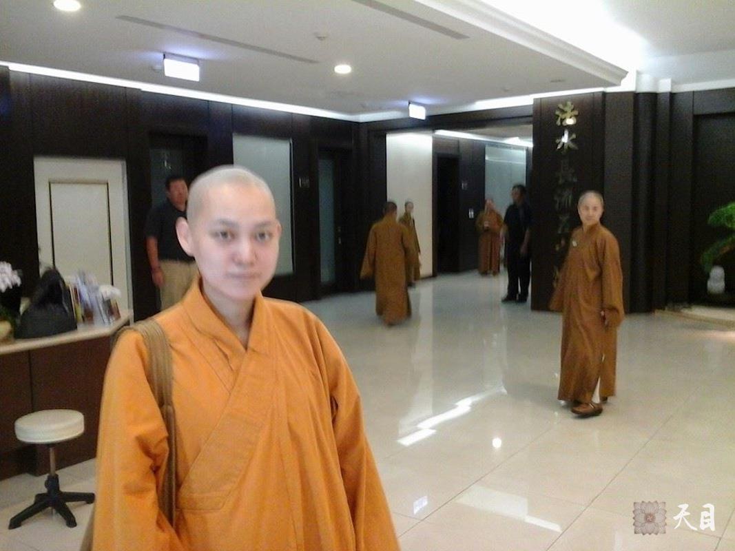 20140729果实法师在台湾到高雄佛光山亲近礼请星云长老开示加持恩师圣观法师