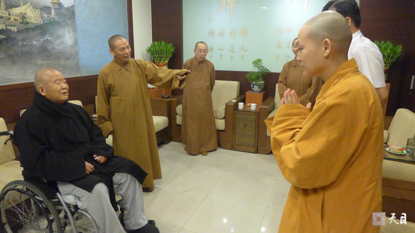 20140729果实法师在台湾到高雄佛光山亲近礼请星云长老开示加持恩师圣观法师