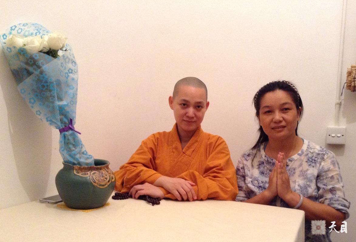 20140821果实法师加持常顺居士温州常顺阁茶行开业1