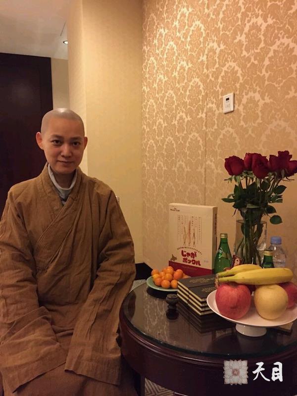 20150215果实法师和果芳居士在西安香格里拉