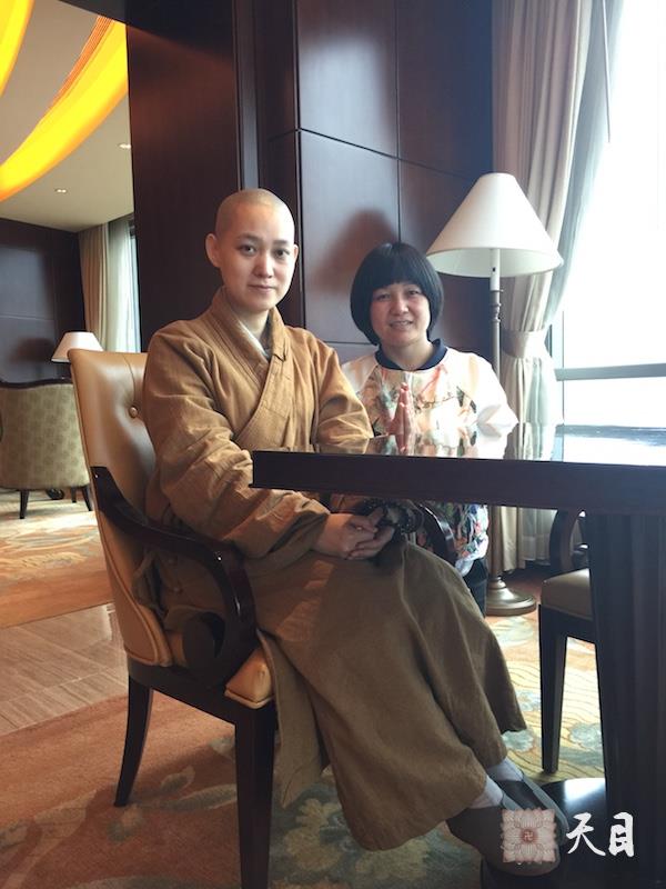 20150421果实法师在西安佛堂给恩师圣观法师祈福恩师公堂上慷慨陈词