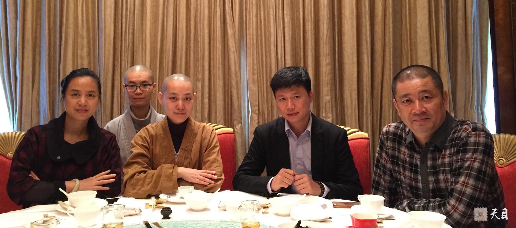 20151213果实法师应心敬果贞居士夫妇供养广州香格里拉给恩师圣观法师祈福