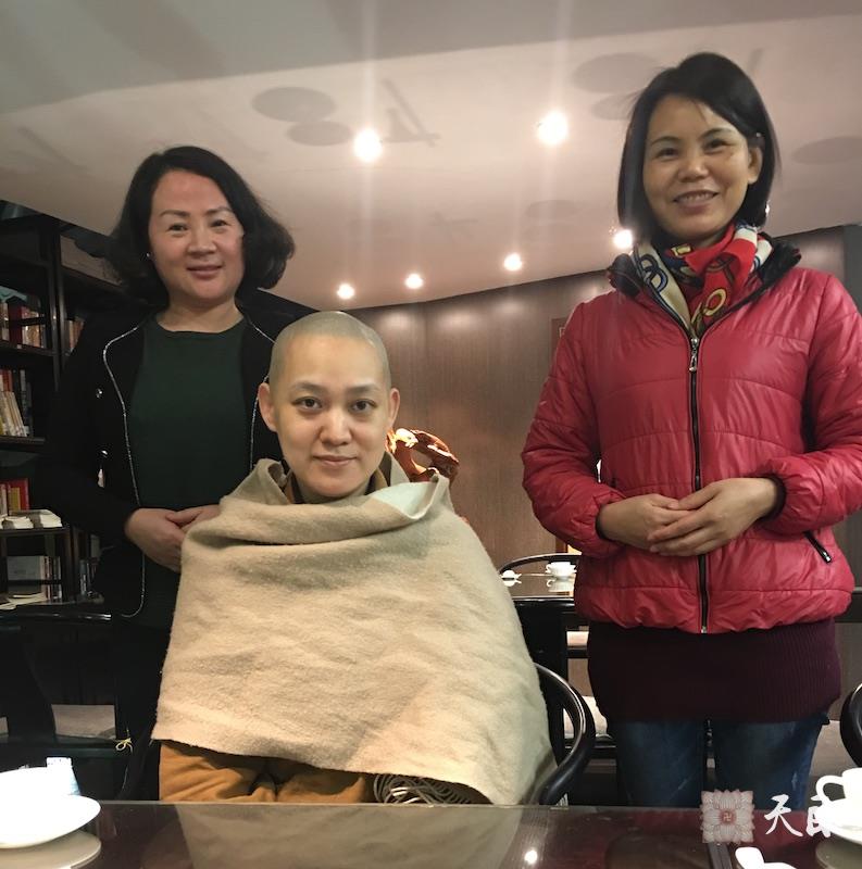 20170306果实法师广州应果静心宁居士夫妇供养滴水坊给恩师圣观法师祈福