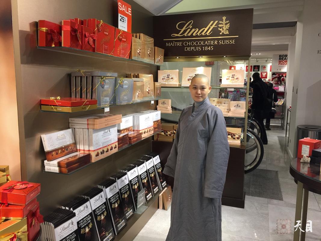 20171221果实法师在加拿大多伦多hudson's bay