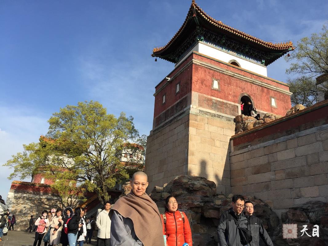 20180406果实法师京应常星张星水居士供养参观颐和园四大部洲给恩师圣观法师祈福1