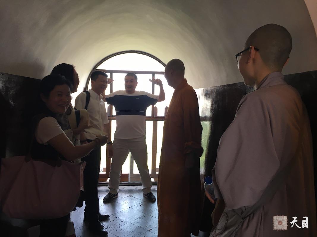 20180518圣观法师带领果实法师等弟子在西安法相宗祖庭大慈恩寺参学4