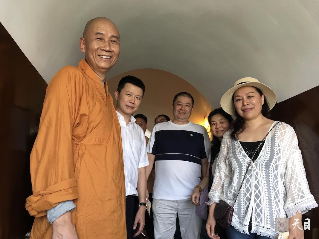 20180518圣观法师带领果实法师等弟子在西安法相宗祖庭大慈恩寺参学4