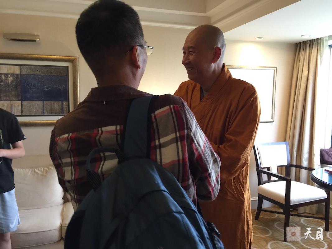 20180527圣观法师在西安喜来登接见来自广州的果静心宁大智大慧居士1