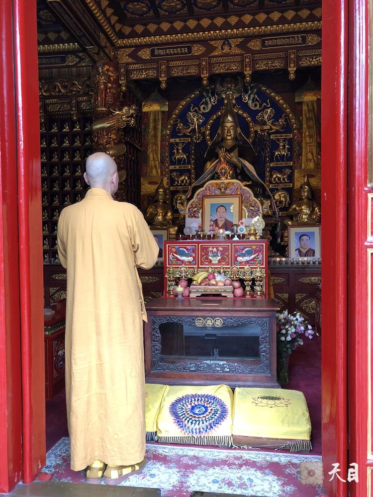 20180601圣观法师带领果实法师等弟子在西安绿度母道场藏传格鲁派寺院广仁寺参学8