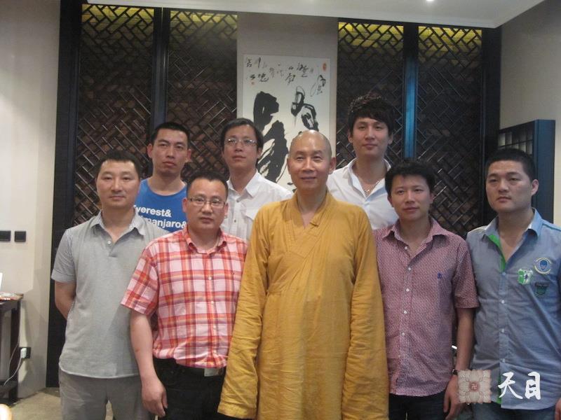 20110521圣观法师在温州给常和常无常信等居士皈依和开示2