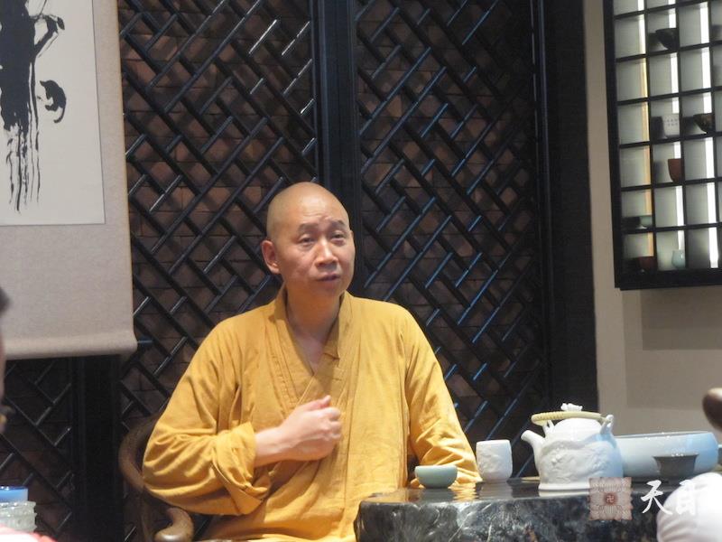 20110521圣观法师在温州给常和常无常信等居士皈依和开示2