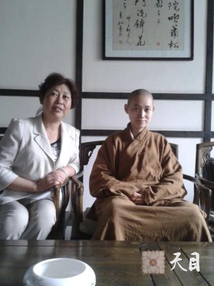 201207果实法师在西安应常芳居士供养素心铭素食馆