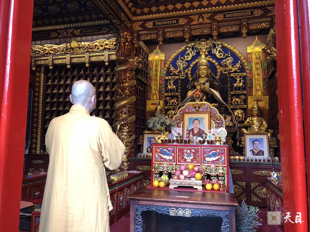 20180608圣观法师带领果实法师等弟子在西安绿度母道场藏传格鲁派寺院广仁寺参学3