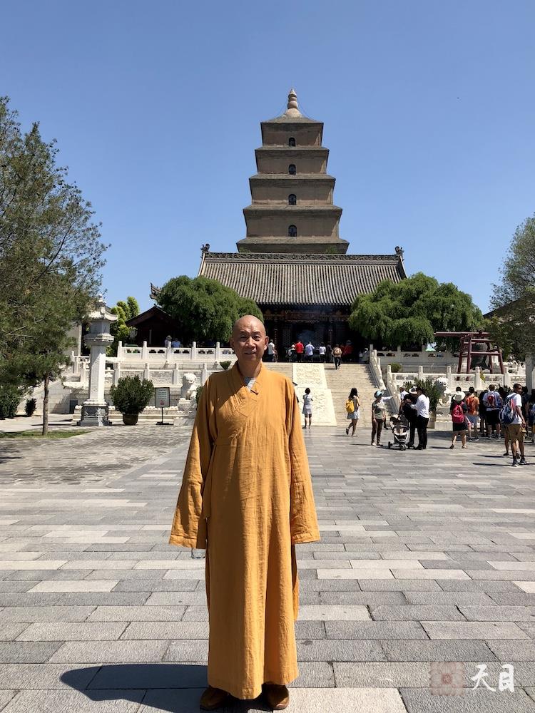 20180610圣观法师带领心一果珍心宁常惠心婵等居士在西安法相宗祖庭大慈恩寺参学