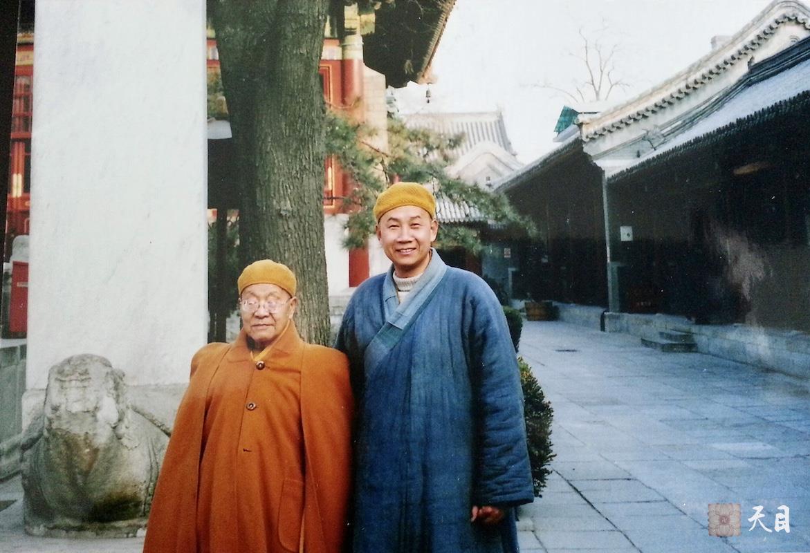 圣观法师与剃度和尚戒全长老