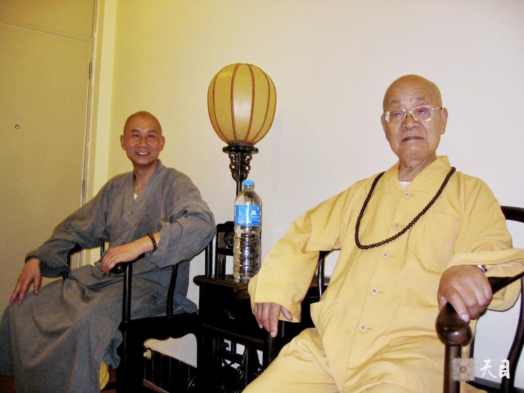圣观法师与剃度和尚戒全长老
