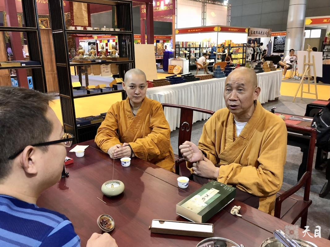 20180622圣观法师带领果实法师等弟子参加西安佛教文化博览会4