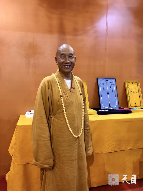 20180622圣观法师带领果实法师等弟子参加西安佛教文化博览会5