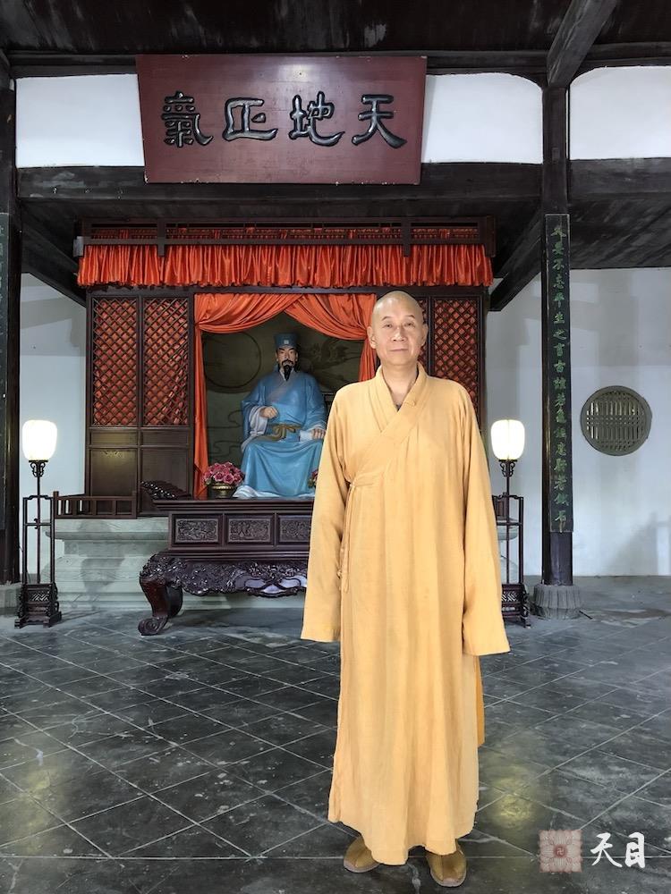 20240529圣观法师在江西吉安文天祥纪念馆专门祭拜文天祥居士