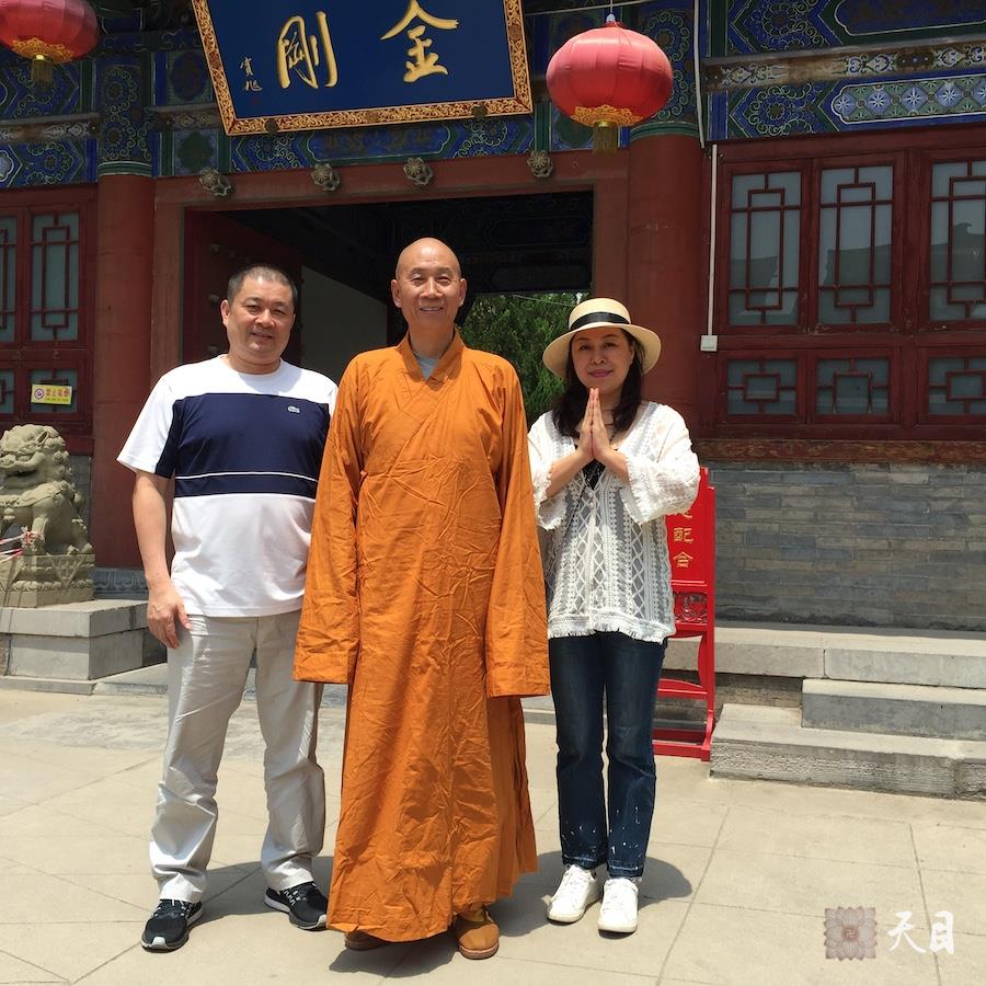 20180518圣观法师带领果实法师等弟子在西安密宗祖庭大兴善寺参学2