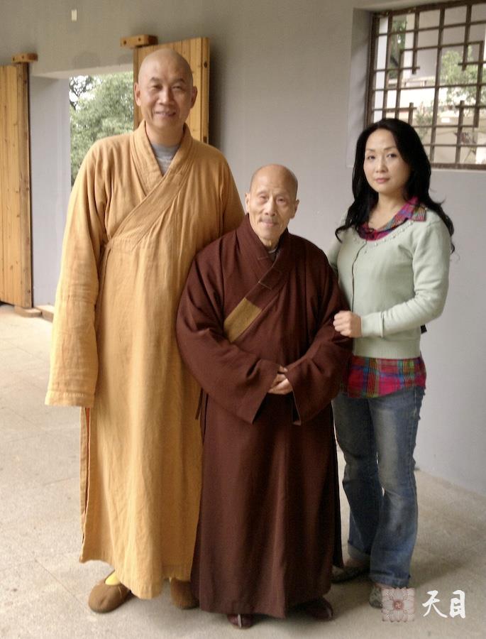 20110921圣观法师和来空法师在湖南常德德山乾明寺