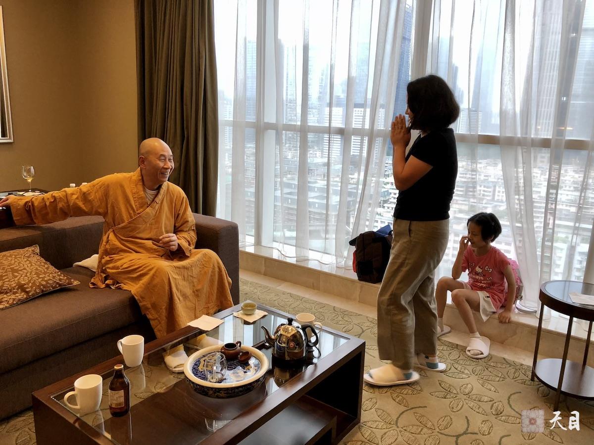 20180706圣观法师在广州粤海喜来登接见常芳常乖居士