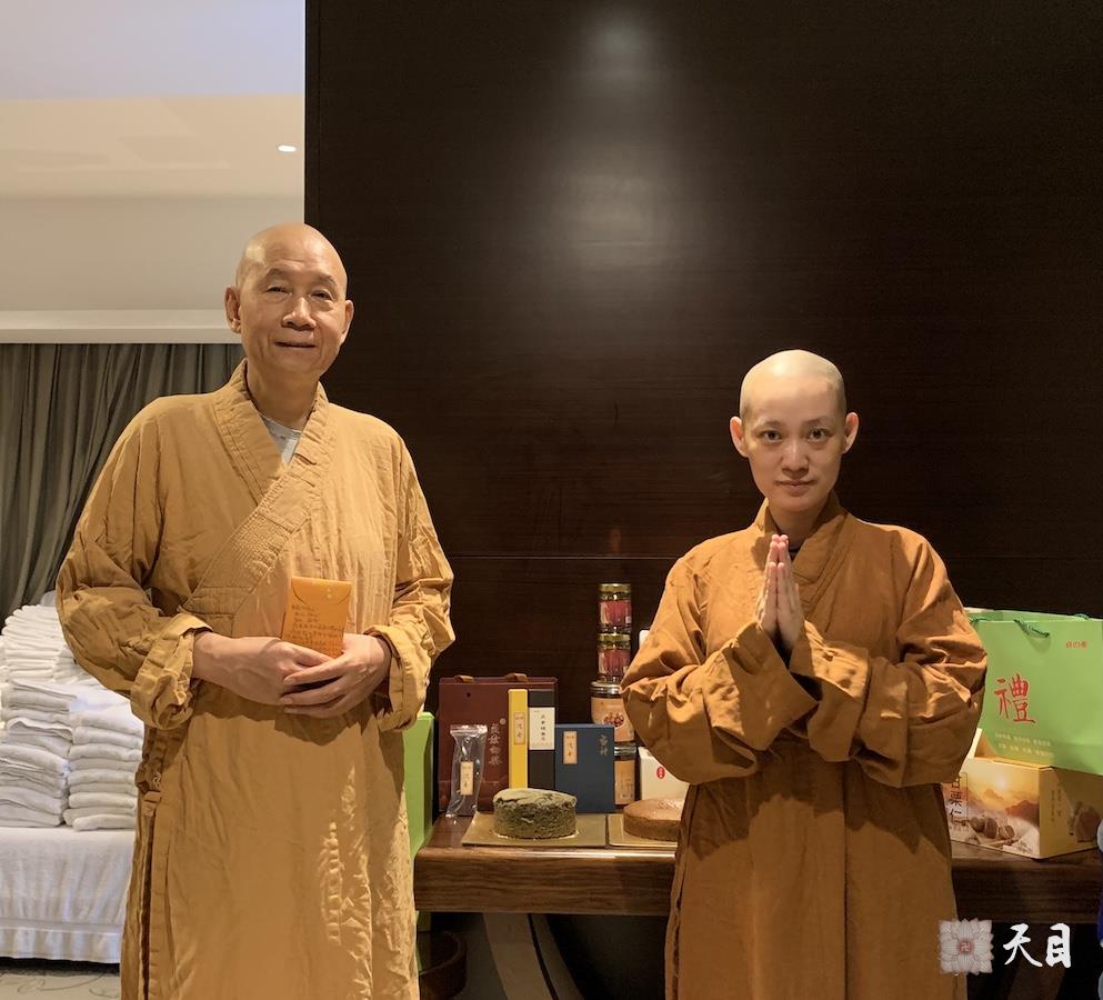 20201229圣观法师在广州粤海喜来登过生日2