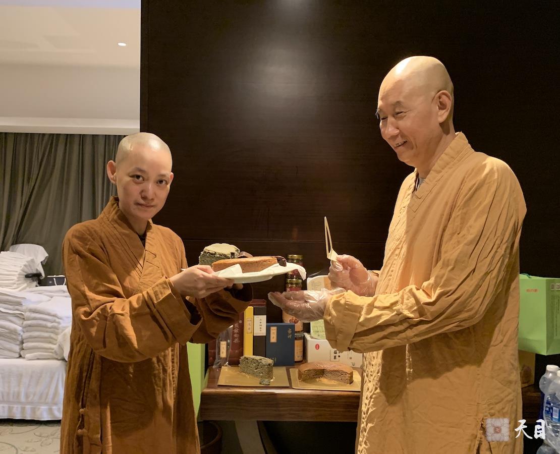 20201229圣观法师在广州粤海喜来登过生日3