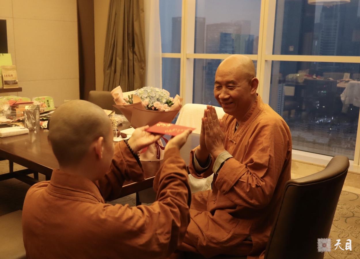 20191229圣观法师在广州粤海喜来登过生日3