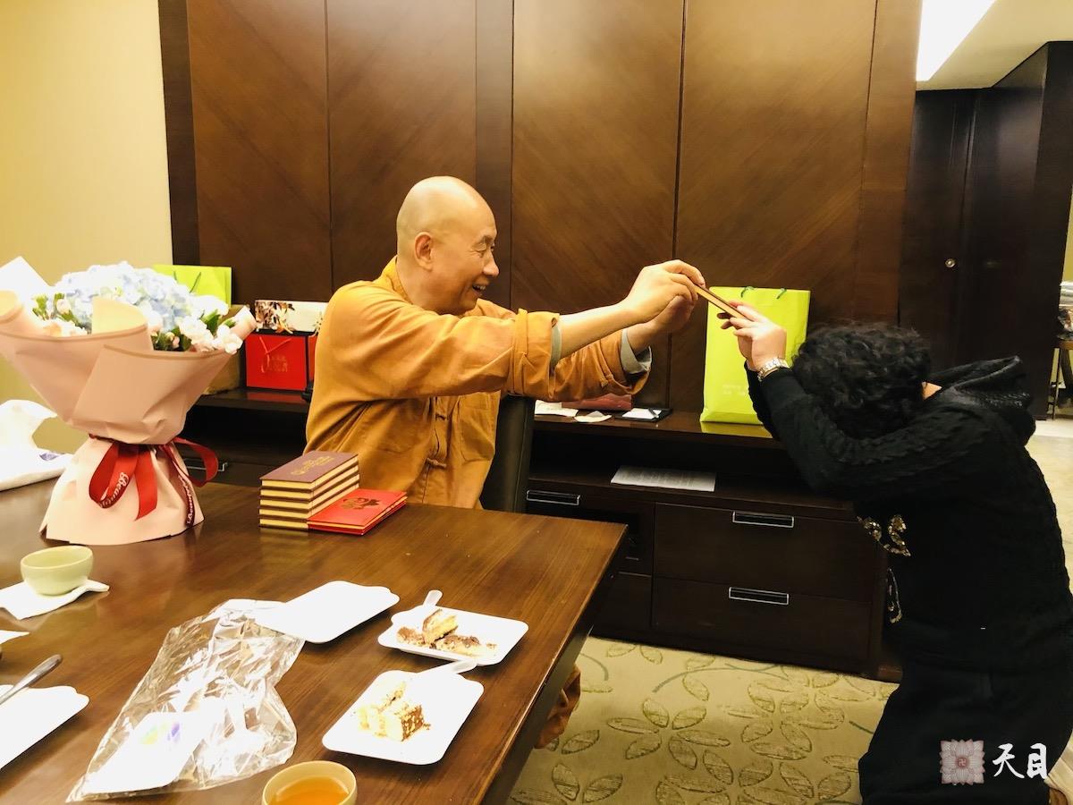 20191229圣观法师在广州粤海喜来登过生日2
