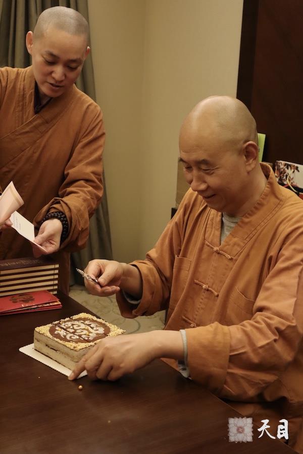 20191229圣观法师在广州粤海喜来登过生日4