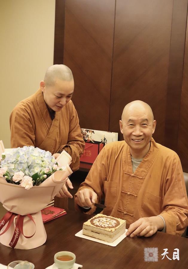 20191229圣观法师在广州粤海喜来登过生日4