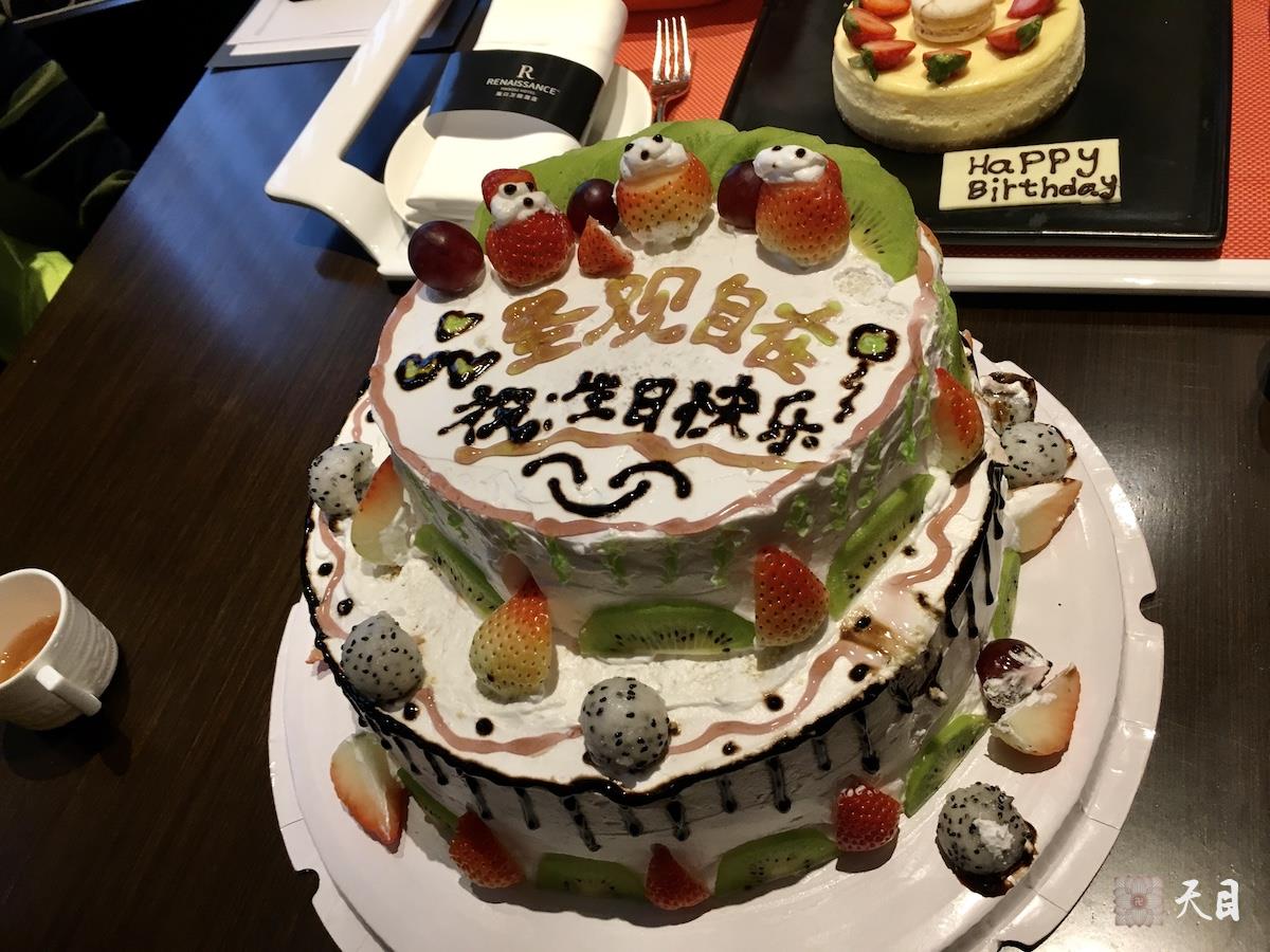 20181229圣观法师在海口万丽过生日3
