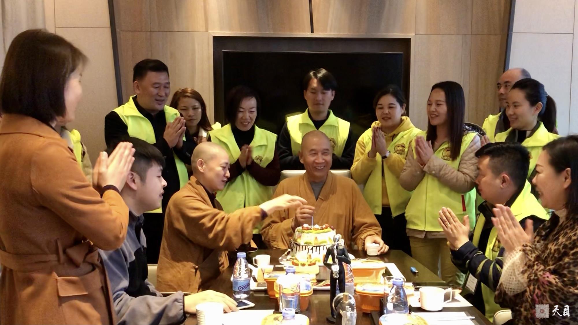 20181229圣观法师在海口万丽过生日4