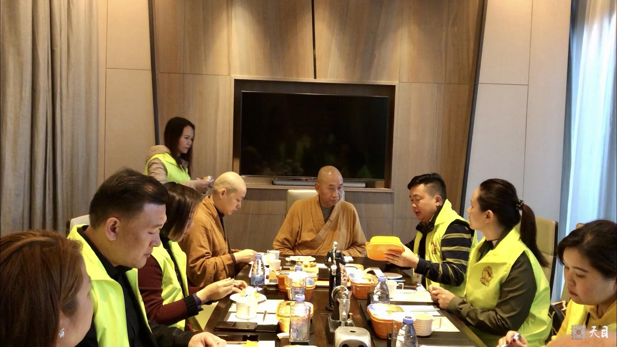 20181229圣观法师在海口万丽过生日4