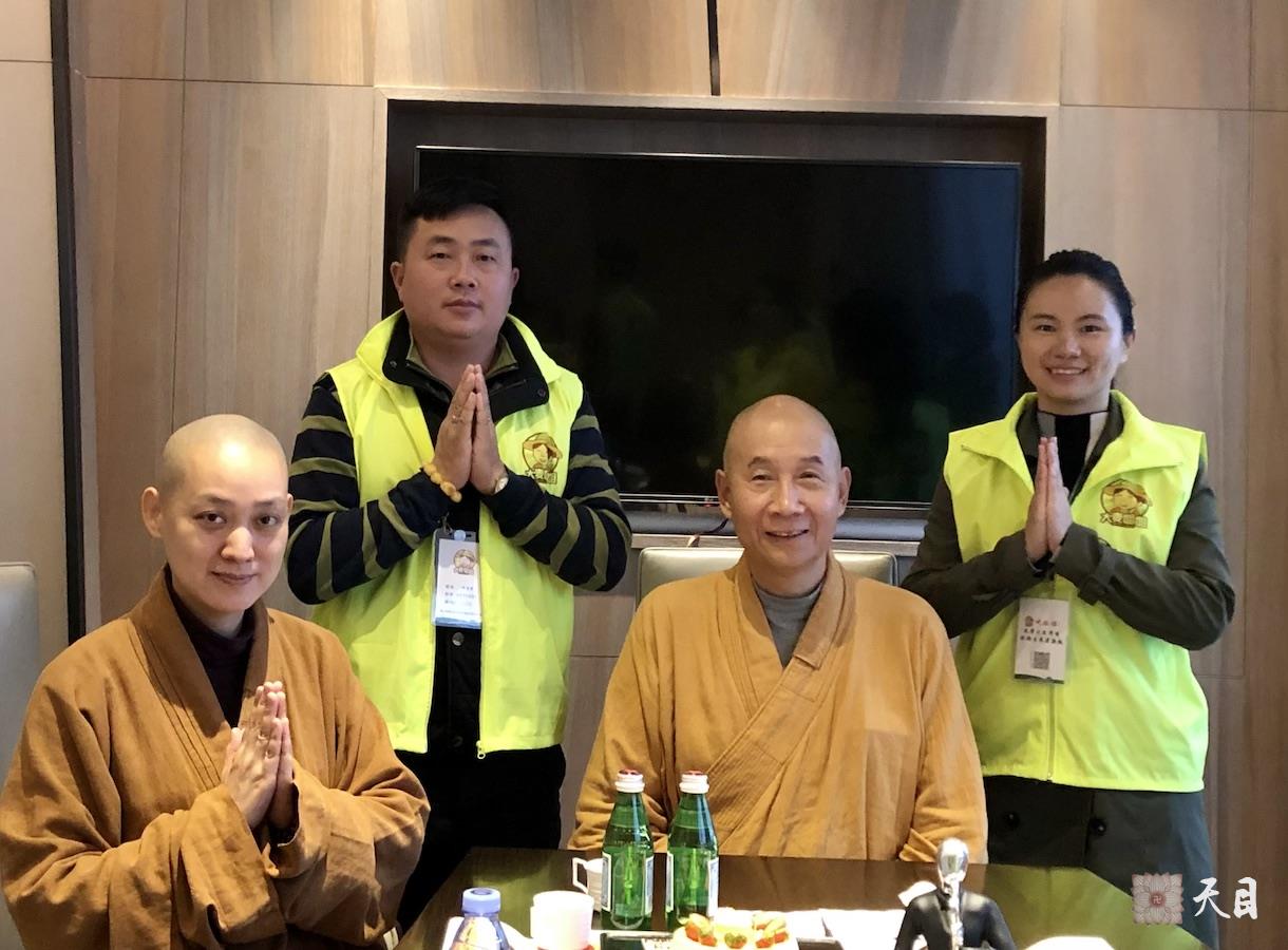 20181229圣观法师在海口万丽过生日5