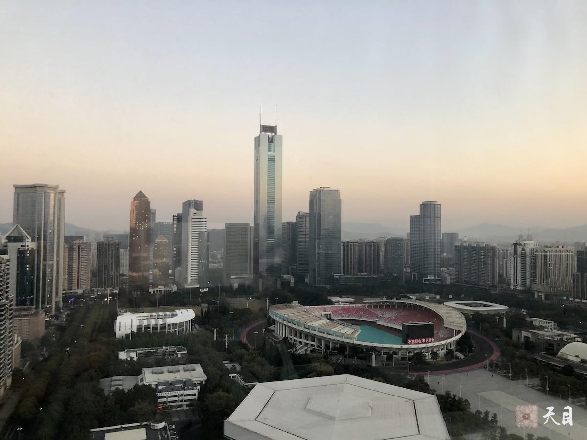 20210112果实法师礼请恩师圣观法师在广州粤海喜来登加持生日1